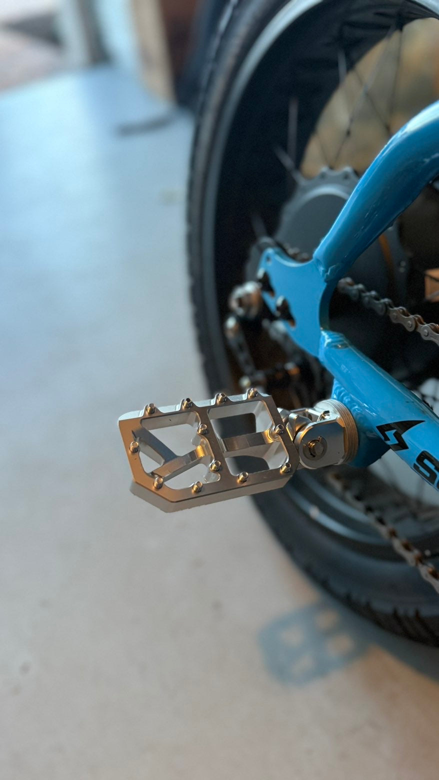 Super73 Rear Moto peg kit (preorder 3-4 weeks)
