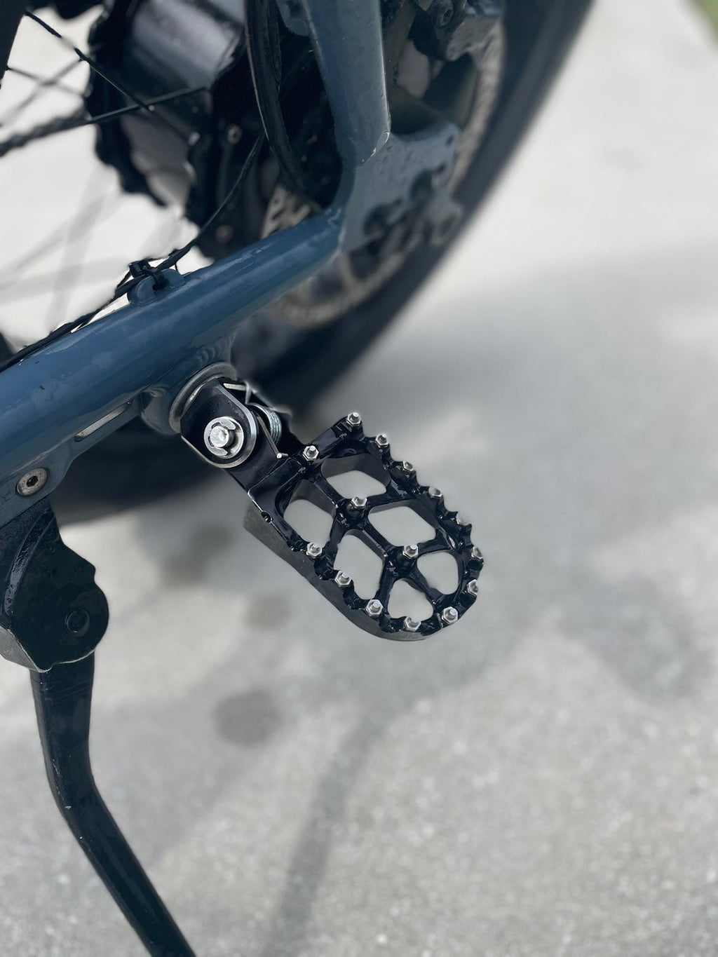 Mx style rear peg kit